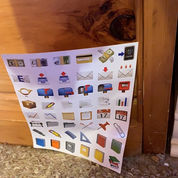 Small,different colours - Picture 2 of 4